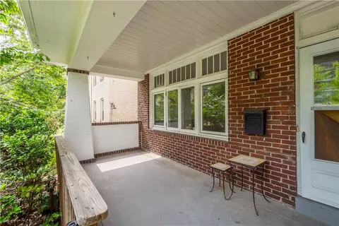 5301 Saint James Ter, Pittsburgh, PA 15232