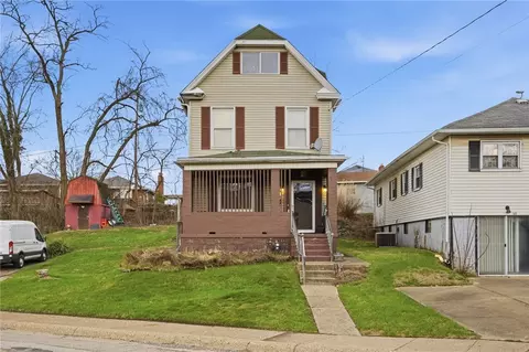 501 Camp Ave, New Kensington, PA 15068