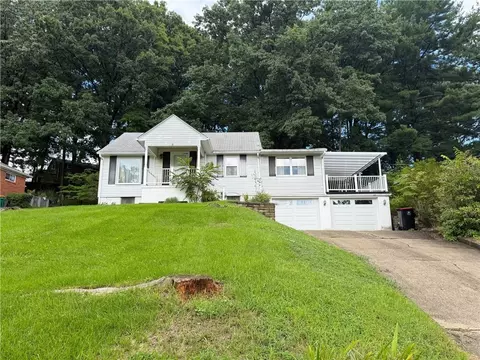 9 Cherokee Dr, Pittsburgh, PA 15205