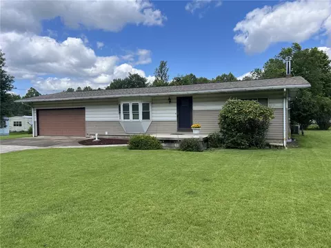 198 Keystone St, Uniontown, PA 15401