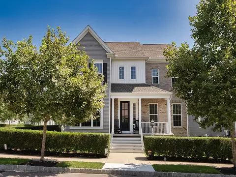 420 Meeder Ln, Cranberry Township, PA 16066
