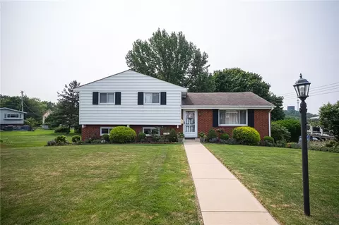 105 Viennese Dr, Pittsburgh, PA 15209