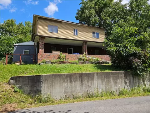 503 Finks Run Rd, Mcdonald, PA 15057
