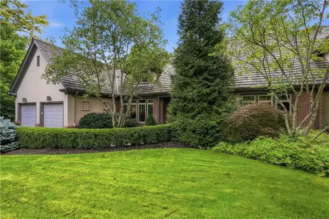 26 The Trillium, Pittsburgh, PA 15238