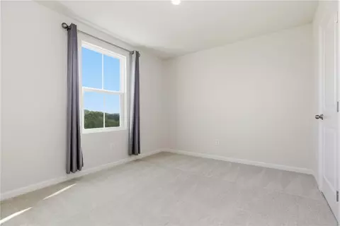 Bedroom - 309 Arden Dr, Harmony, PA 16037 photo 7 of 10