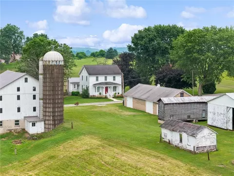 111 Baker, Mount Pleasant, PA 15666