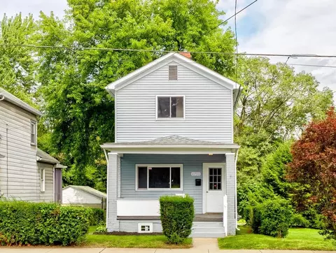 4730 4th Ave, Beaver Falls, PA 15010
