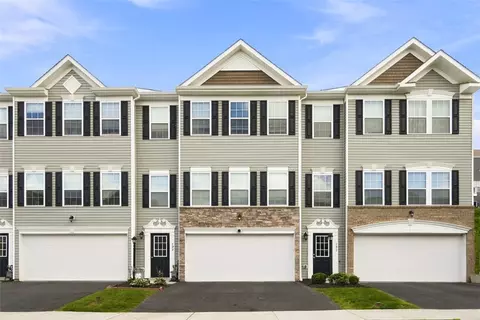 193 Lockheed Dr, Coraopolis, PA 15108