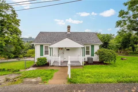 119 Short St, Bentleyville, PA 15314