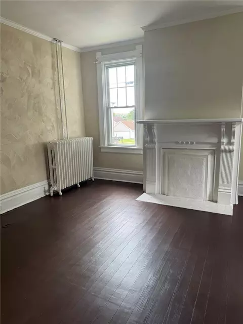 Living - 500 Painter St, Everson, PA 15631 photo 2 of 3