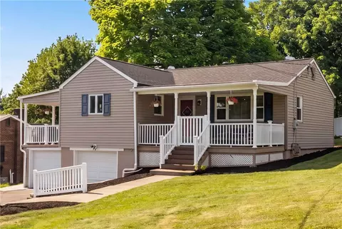 601 Jefferson St, Evans City, PA 16033