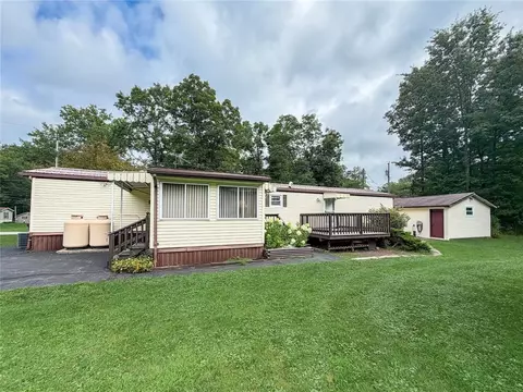 9886 Wigwam Trl, Espyville, PA 16424