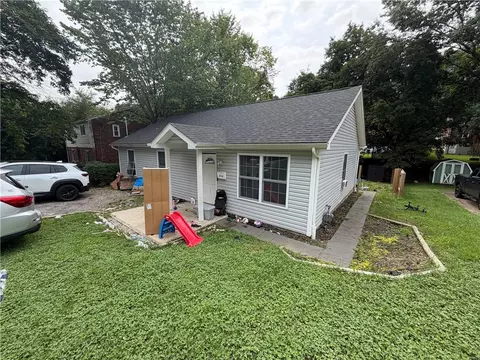310 Long Rd, Pittsburgh, PA 15235