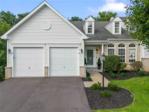 941 Royal Crt, Canonsburg, PA 15317