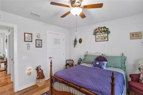 Bedroom - 153 Olivia Dr, Monaca, PA 15061 photo 4 of 5