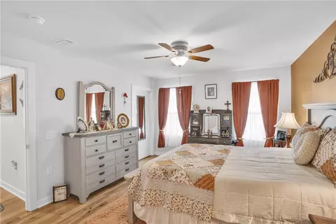 Bedroom - 153 Olivia Dr, Monaca, PA 15061 photo 3 of 5