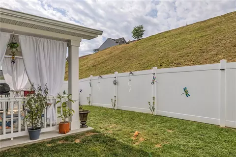 Exterior - 153 Olivia Dr, Monaca, PA 15061 photo 7 of 8