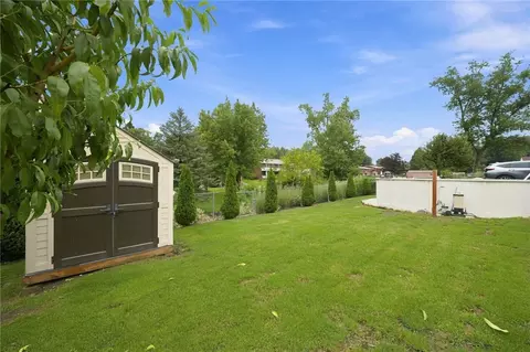 Exterior - 11479 Drop Rd, Irwin, PA 15642 photo 6 of 7