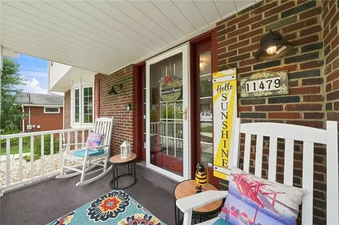 Exterior - 11479 Drop Rd, Irwin, PA 15642 photo 2 of 7