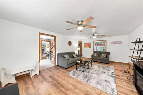 Living - 11479 Drop Rd, Irwin, PA 15642 photo 2 of 3
