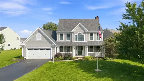 446 Crimson Dr, Pittsburgh, PA 15237