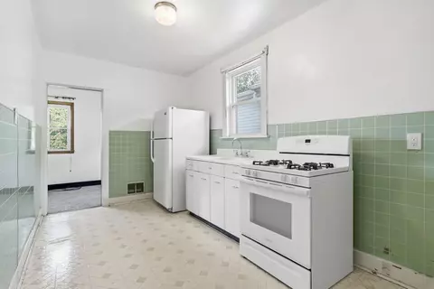 Kitchen - 1611 Aurelius St, Pittsburgh, PA 15218 photo 1 of 5