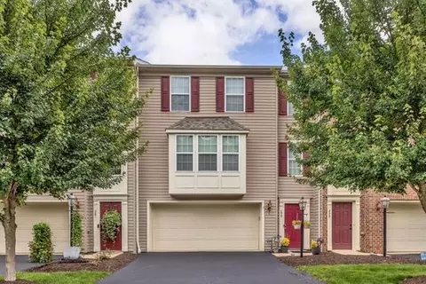 279 Broadstone Dr, Mars, PA 16046