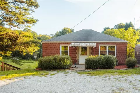 787 Route 30, Imperial, PA 15126