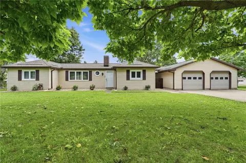 127 Beaver Ave, West Sunbury, PA 16061