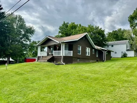 405 Lawnview Ave, New Castle, PA 16105