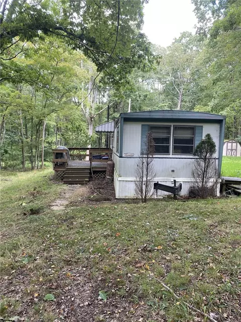 314 Upper Sandy Run Rd, Rockwood, PA 15557