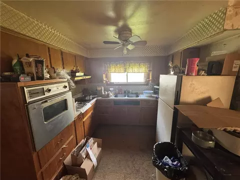 1521 Brinton Ave, Braddock, PA 15104 photo 3