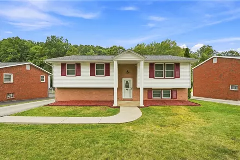 614 Stamford Dr, Greensburg, PA 15601