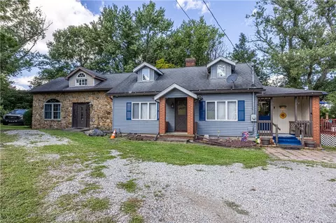 111 Dry Knob Rd, Smithfield, PA 15478