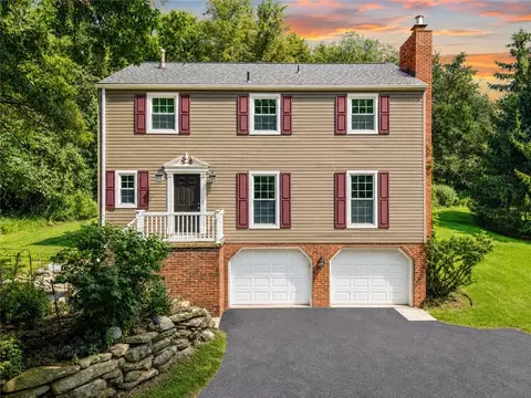 36 S Collinwood Dr, Pittsburgh, PA 15215
