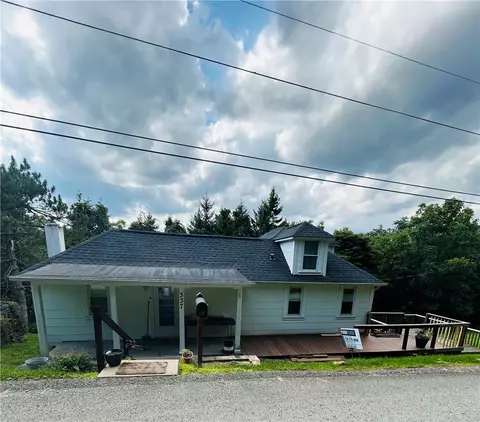 337 Kinder Rd, Scenery Hill, PA 15360