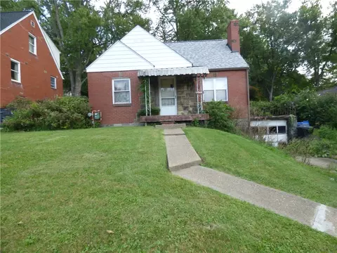 1745 Bower Hill Rd, Pittsburgh, PA 15243
