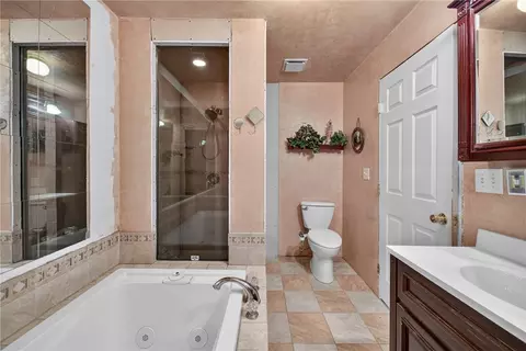 Bath - 331 Hill Rd, Georgetown, PA 15043 photo 2 of 4