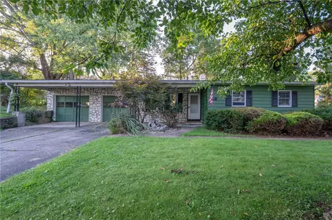 1101 W Fir Dr, Latrobe, PA 15650