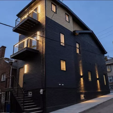 4401 Davison St, Pittsburgh, PA 15201