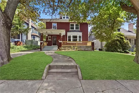130 Euclid Ave, Sharon, PA 16146