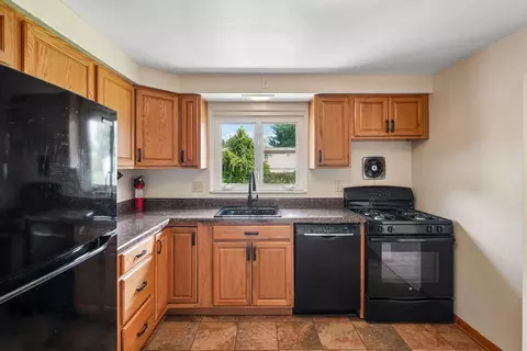 Kitchen - 102 Manchester, Irwin, PA 15642 photo 2 of 3