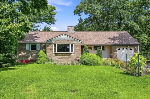 1318 Ridgewood Dr, Allison Park, PA 15101