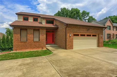 9409 Babcock Blvd, Allison Park, PA 15101