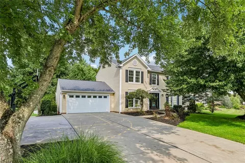 111 Aberdeen Dr, Cranberry Township, PA 16066