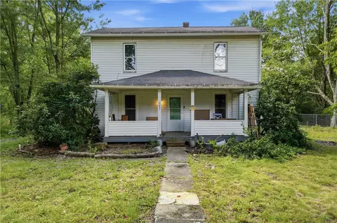 185 N Hassel Rd, Sharpsville, PA 16150