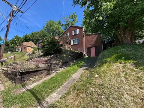 237 Saylong Dr, Pittsburgh, PA 15235