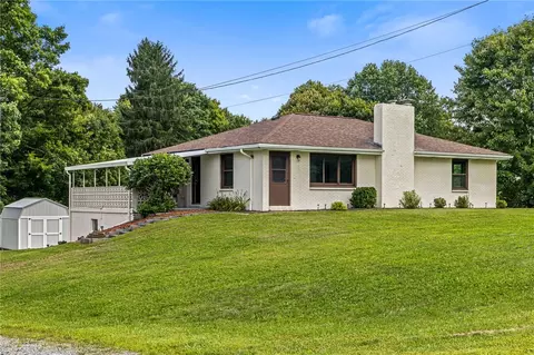 1207 State Route 18, Aliquippa, PA 15001
