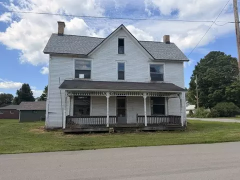 808 Plumb St, Darlington, PA 16115