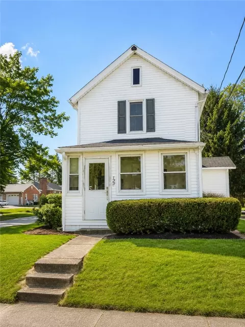 320 Indian St, Ligonier, PA 15658
